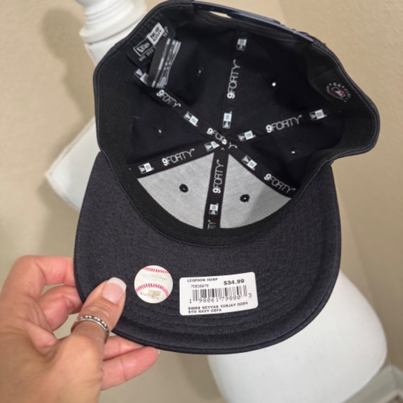 NY Yankees Opening Day 2024 Baseball Hat - Picture 2 of 7